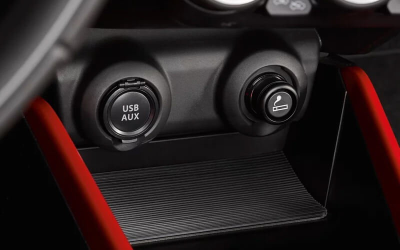 3D render of a Suzuki with the Anti Slip Inlay accessory attached