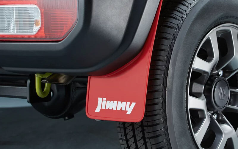 3D render of a Suzuki with the Mud Flap Set accessory attached