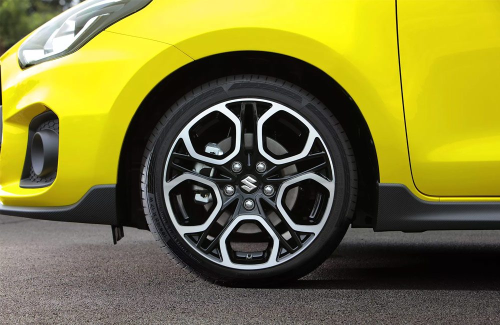 Swift Sport 17-inch alloy wheels